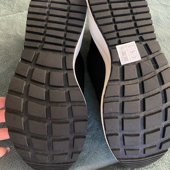 Skechers BOBS Memory form 7 1/2 - Picture 4 of 4